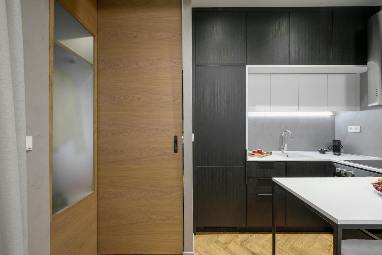 Olvios Luxury Suites Thessaloniki Kamer foto